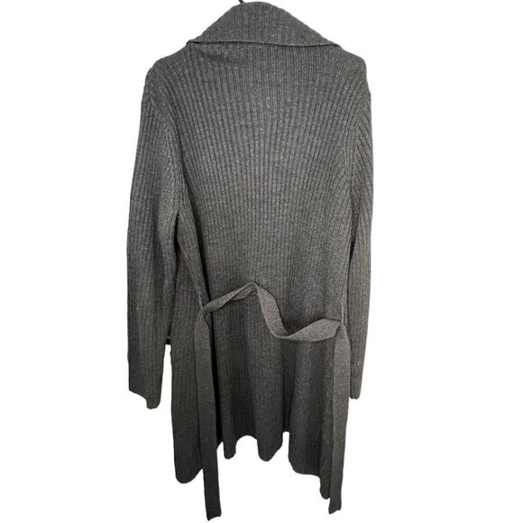 Carolyn Taylor Dark Grey Button Up Long Cardigan With Belt - Picture 4 of 5